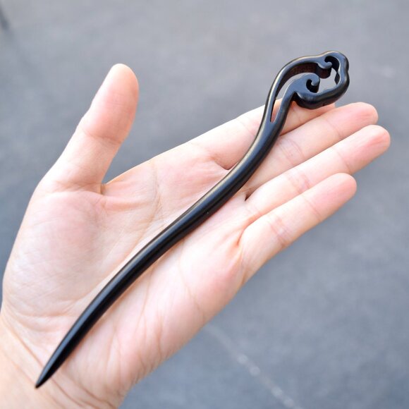 Ruyi Carved Black Wood Hair Stick - Chinese Hairpin 如意髮簪 - Picture 4 of 9
